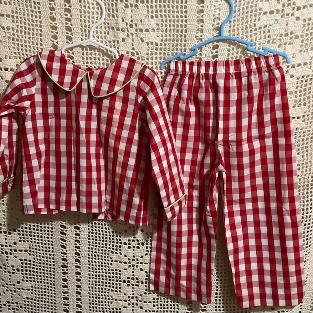 Honesty boutique 2 piece pants set red and white checkered 2T